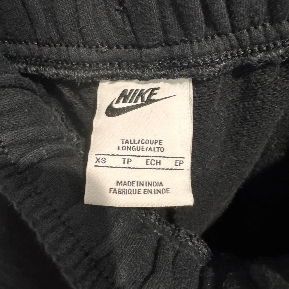 Nike sportswear club fleece women’s mid rise joggers - Picture 2 of 3
